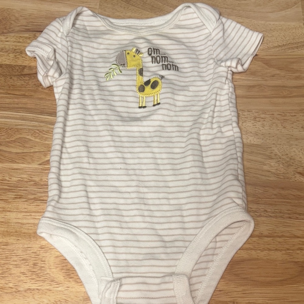 Striped White Baby Onesie with Giraffe Design by Rococo (6 Months)